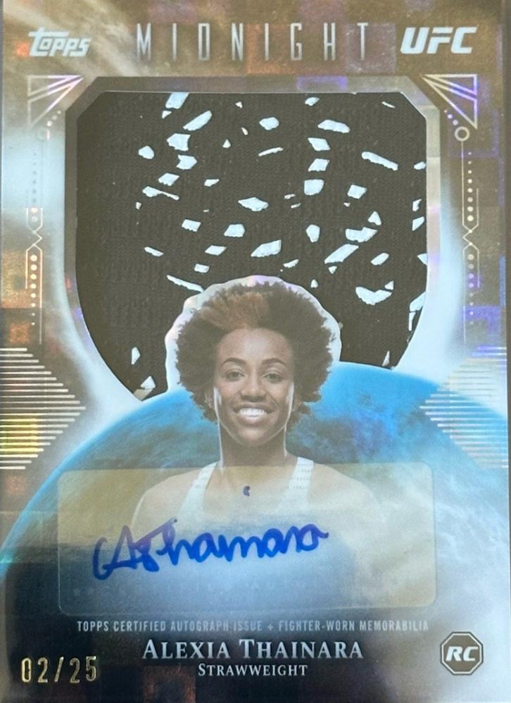 Alexia Thainara 2026 Topps Midnight UFC Rookie Relic Autographs #RRA-AA Moonrise
