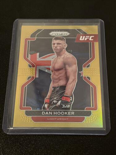 Dan Hooker 2022 Panini Prizm UFC Base #161 Gold