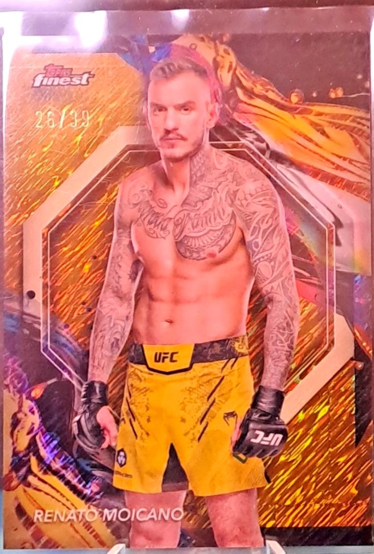 Renato Moicano 2024 Topps Finest UFC Base Uncommon #117 Gold Shimmer Refractor