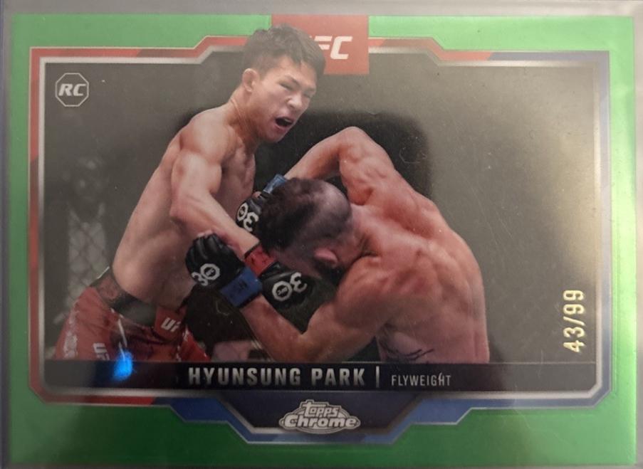 Hyunsung Park 2025 Topps Chrome UFC Base #169 Green Refractor
