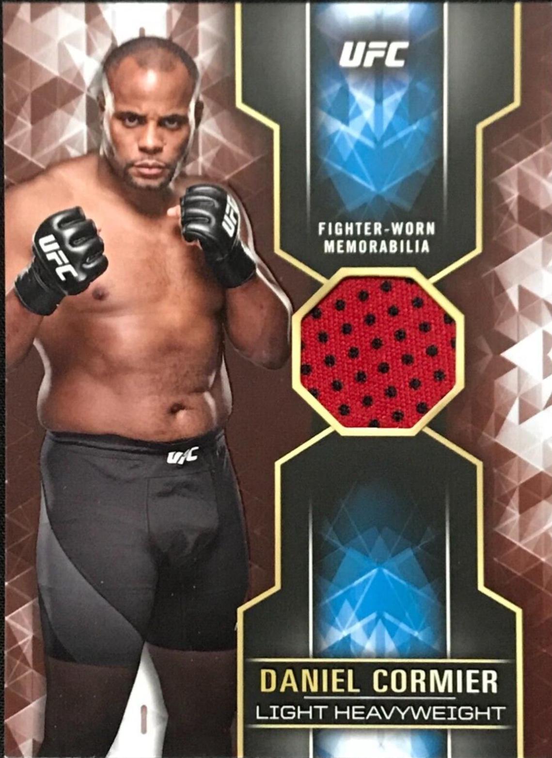 Daniel Cormier 2017 Topps UFC Knockout Knockout Relics #KR-DCO Red