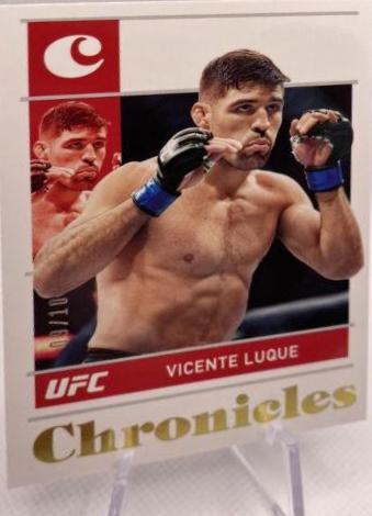 Vicente Luque 2022 Panini Chronicles UFC Base Chronicles #62 Gold