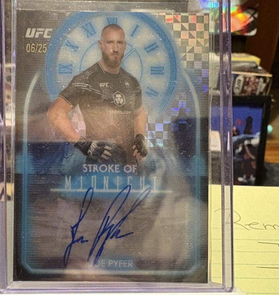 Joe Pyfer 2025 Topps Midnight UFC Stroke of Midnight Autographs #SMA-JP Moonrise