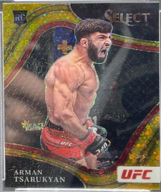 Arman Tsarukyan 2022 Panini Select UFC Octagonside #286 Gold Disco