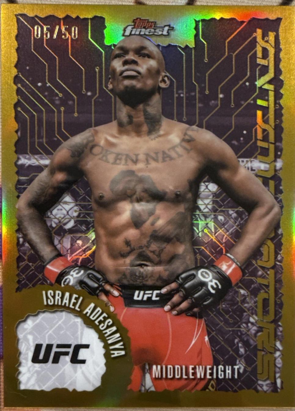 Israel Adesanya 2025 Topps Finest UFC Intimidators #IT-19 Gold Refractor