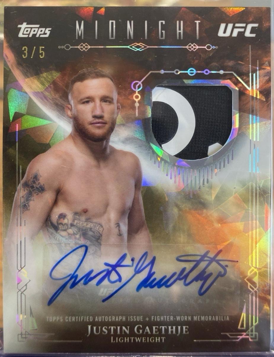 Justin Gaethje 2026 Topps Midnight UFC Relic Autographs #VRA-JG Black Light