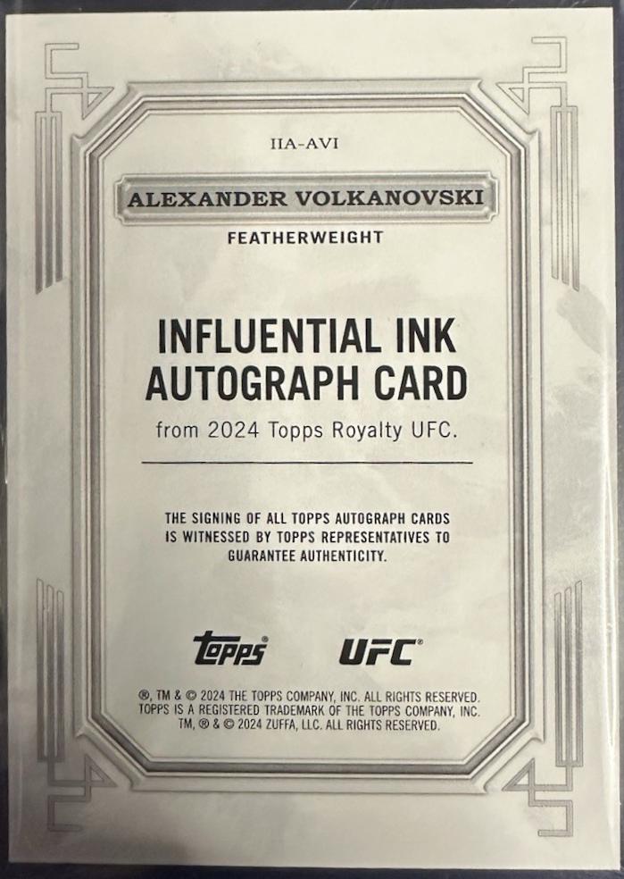 Alexander Volkanovski 2024 Topps Royalty UFC Influential Ink #IIA-AVI Blue