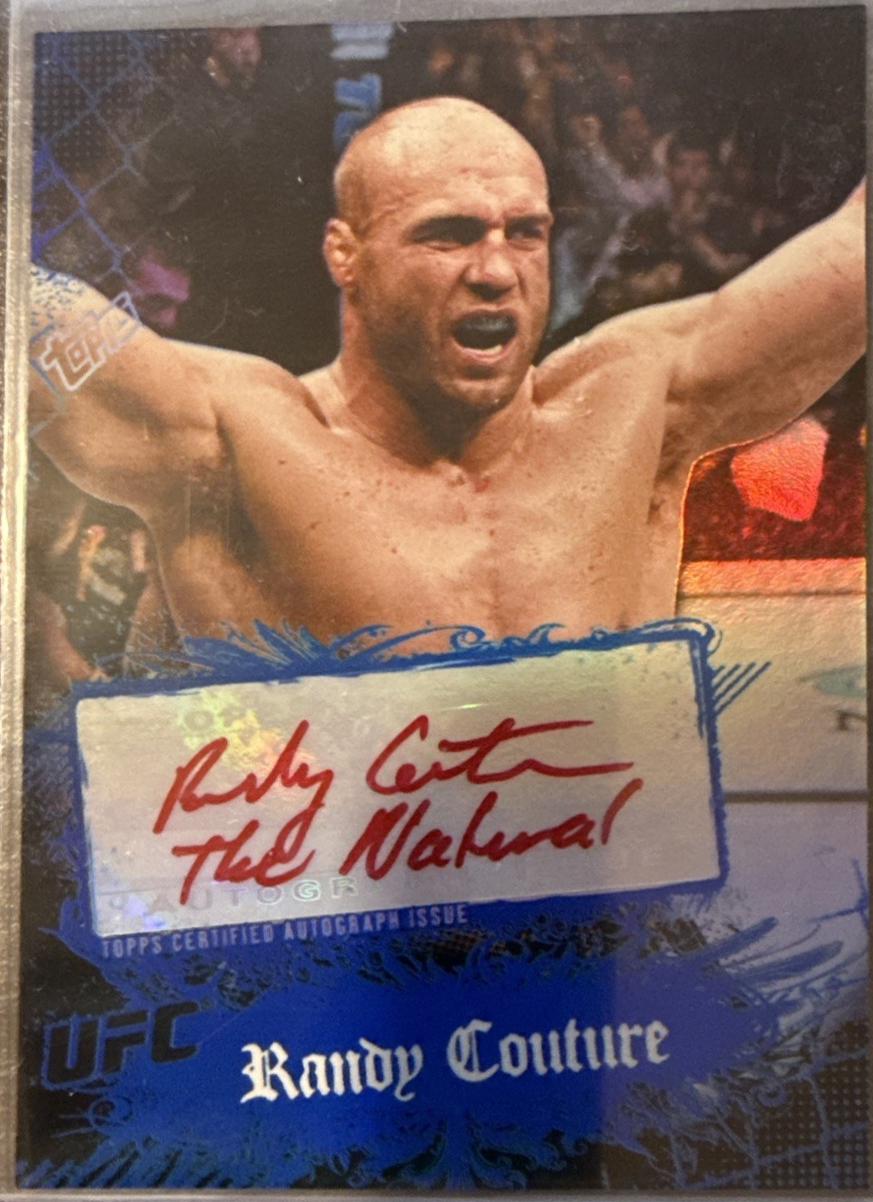 Randy Couture 2010 Topps UFC Main Event Fighter Autographs #42 Gold