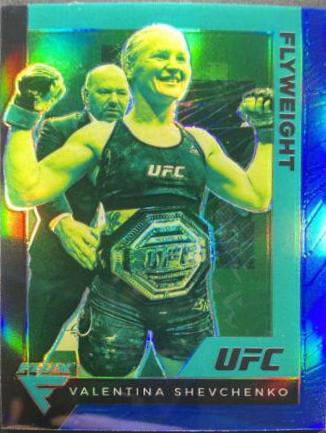 Valentina Shevchenko 2021 Panini Chronicles UFC Base Flux #256 Blue
