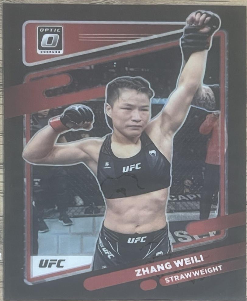 Zhang Weili 2022 Panini Donruss Optic UFC Base #100 Black Pandora