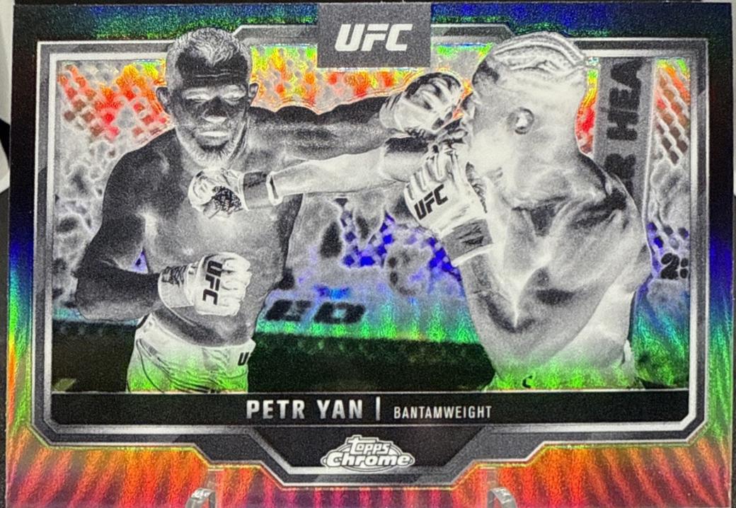 Petr Yan 2025 Topps Chrome UFC Base #116 Negative Refractor