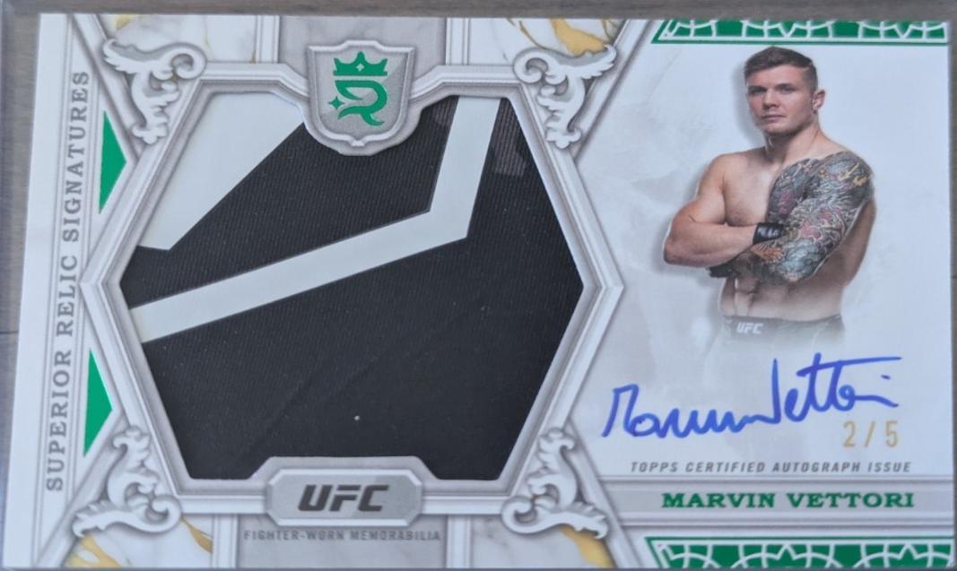 Marvin Vettori 2024 Topps Royalty UFC Superior Relic Signatures #SRS-MV Green