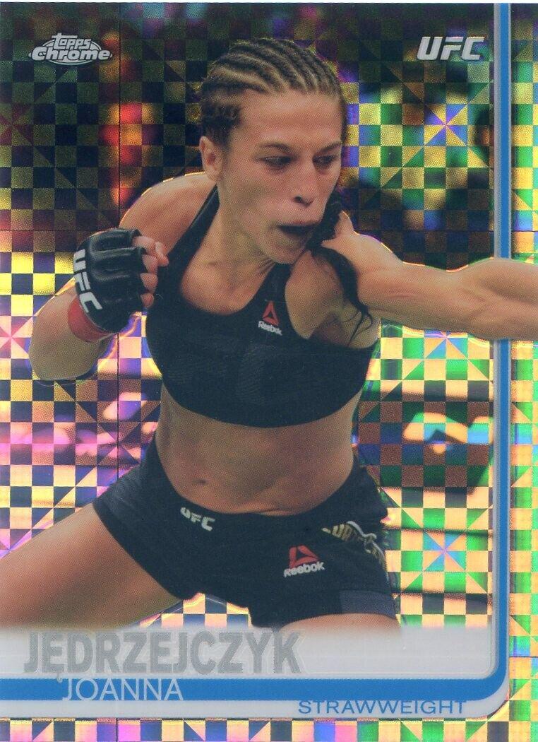 Joanna Jędrzejczyk 2019 Topps Chrome UFC Base #81 Xfractor