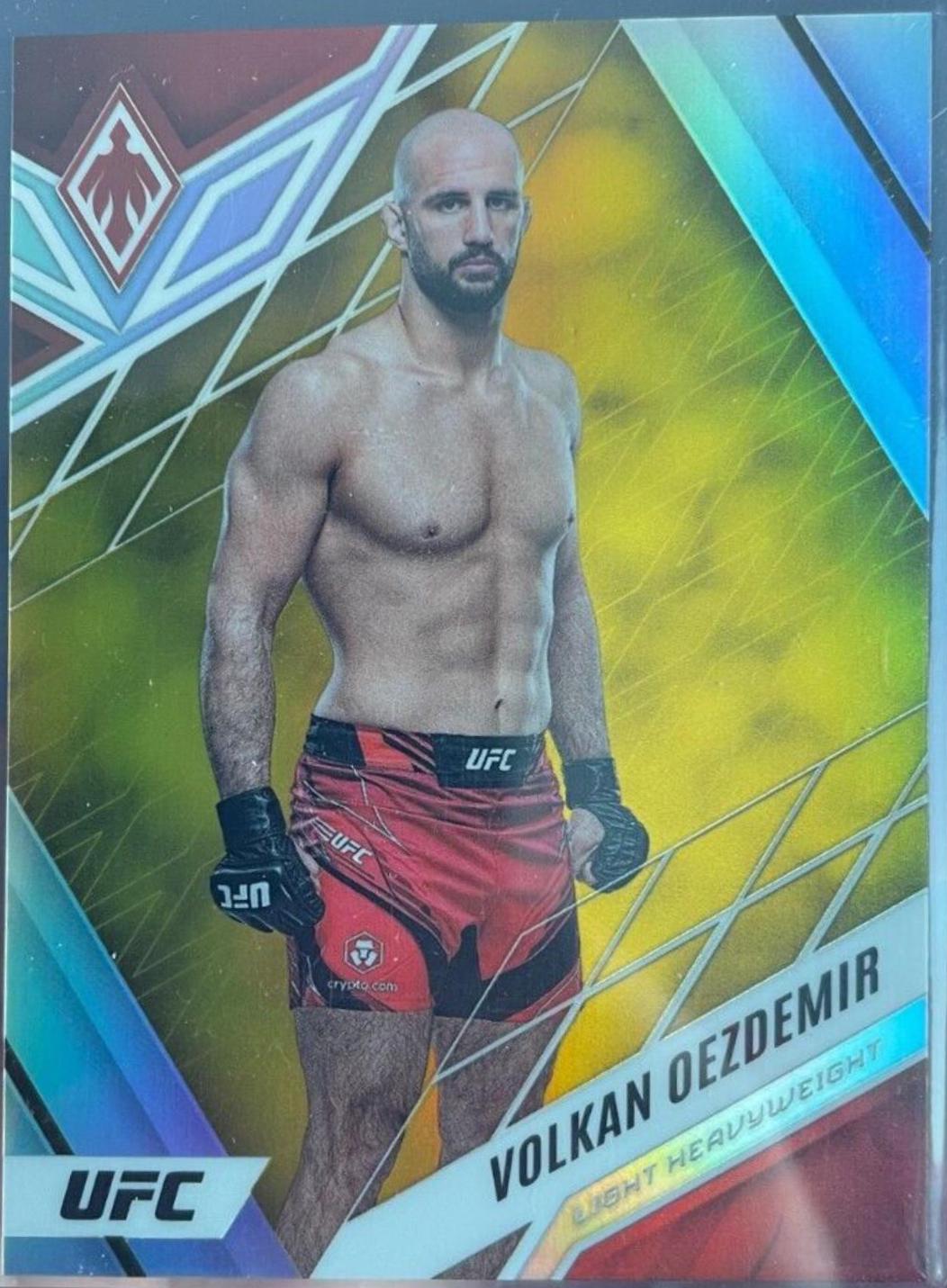 Volkan Oezdemir 2023 Panini Chronicles UFC Base Phoenix #322 Gold