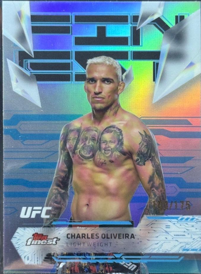 Charles Oliveira 2025 Topps Finest UFC Base Uncommon #189 Blue Refractor