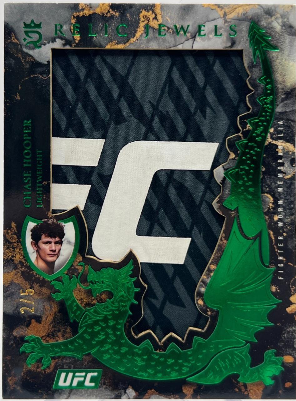Chase Hooper 2025 Topps Royalty UFC Relic Jewels #RJ-CH Green