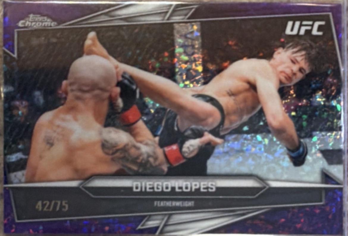 Diego Lopes 2026 Topps Chrome UFC Base #128 Purple Ray Wave Refractor