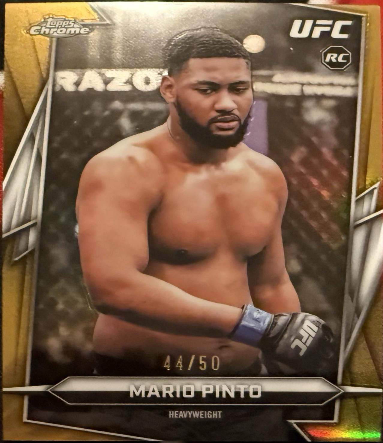 Mario Pinto 2026 Topps Chrome UFC Base #31 Gold Refractor
