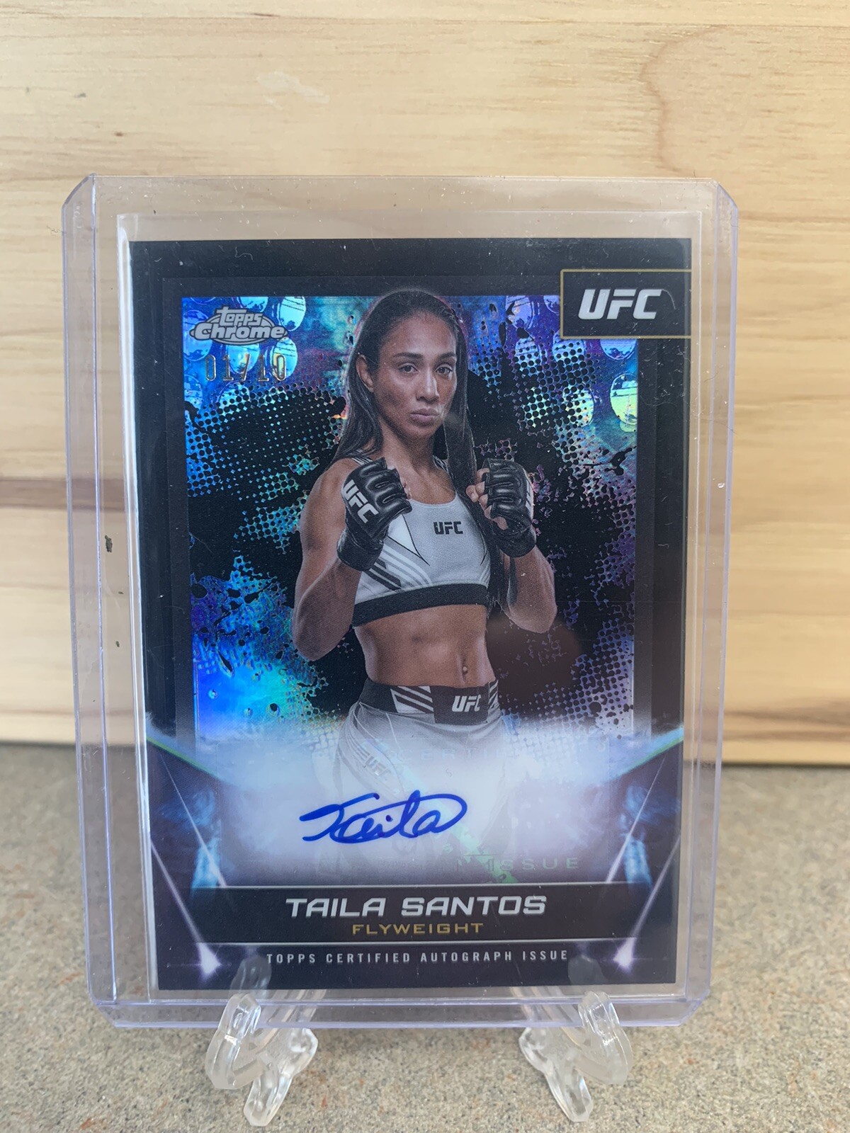 Taila Santos 2024 Topps Chrome UFC UFC Signatures #FNA-TSA Black Refractor