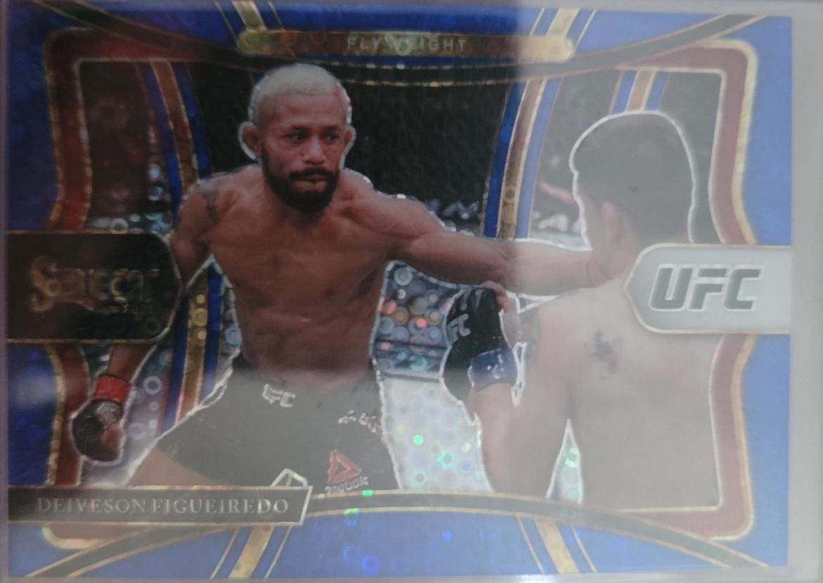 Deiveson Figueiredo 2021 Panini Select UFC Premier Level #200 Blue Disco