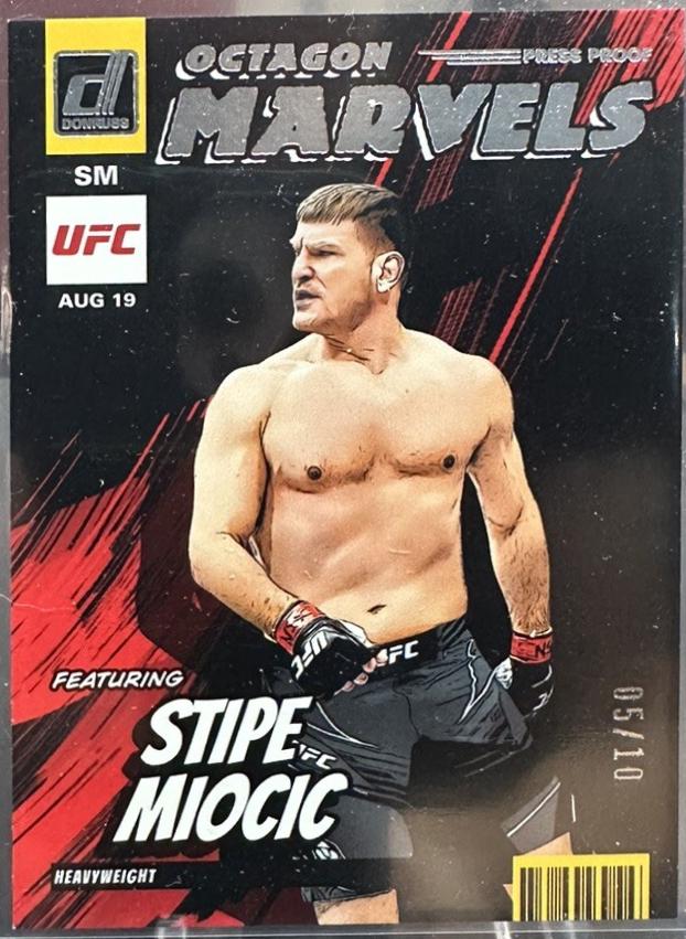 Stipe Miocic 2023 Panini Donruss UFC Octagon Marvels #9 Press Proof Gold