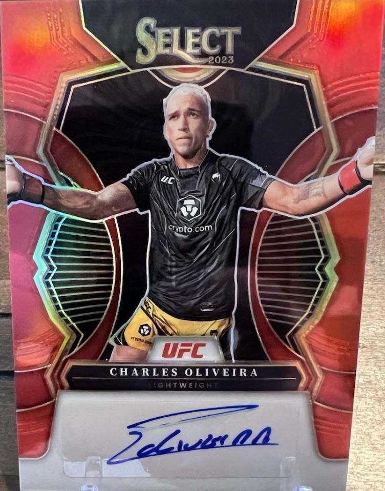 Charles Oliveira 2023 Panini Select UFC Signatures #7 Gold Disco