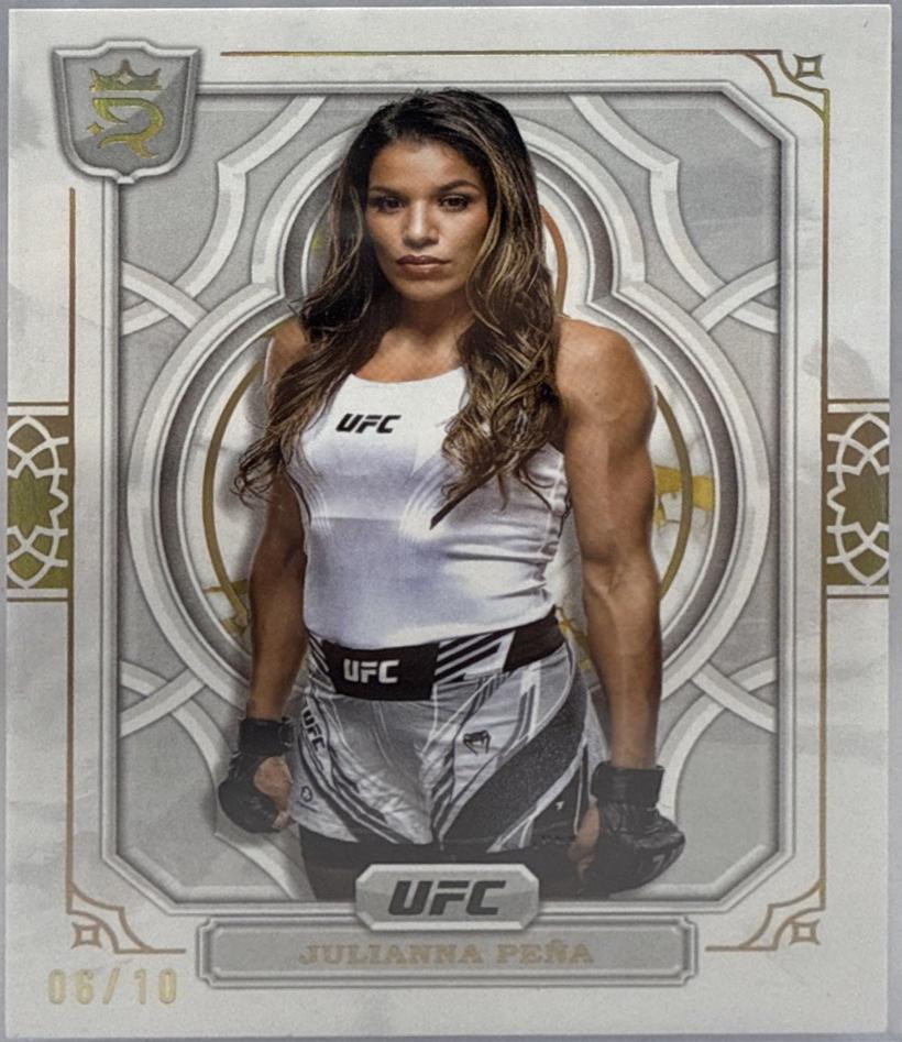 Julianna Peña 2024 Topps Royalty UFC Base #59 Gold