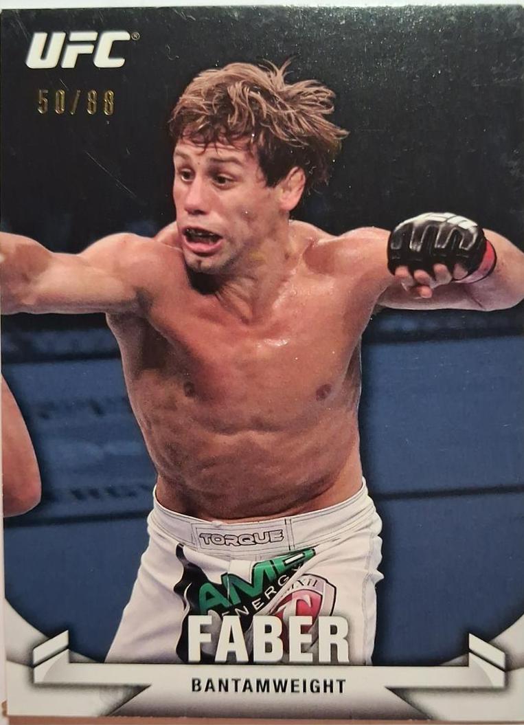 Urijah Faber 2013 Topps UFC Knockout Base #45 Blue