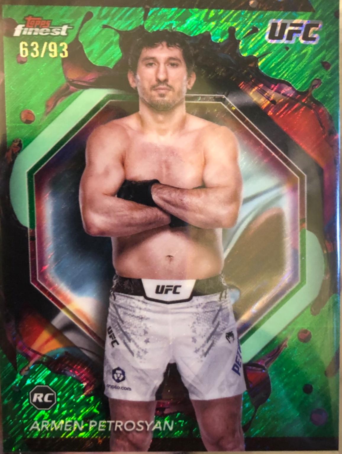 Armen Petrosyan 2024 Topps Finest UFC Base Rare #260 Green Shimmer Refractor
