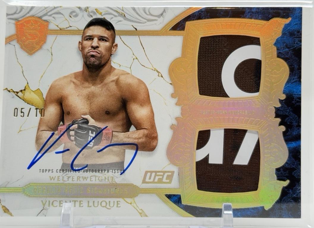 Vicente Luque 2025 Topps Royalty UFC Regalia Relic Signatures #RRS-VL Gold