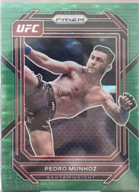 Pedro Munhoz 2023 Panini Prizm UFC Base #174 Green Pulsar