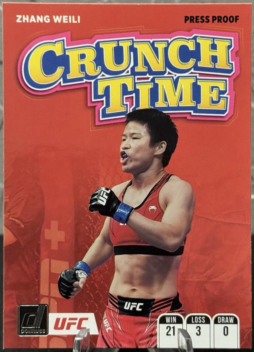 Zhang Weili 2022 Panini Donruss UFC Crunch Time #6 Press Proof Pink