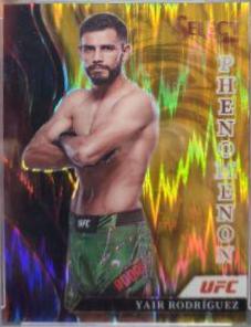 Yair Rodríguez 2022 Panini Select UFC Phenomenon #10 Gold Flash