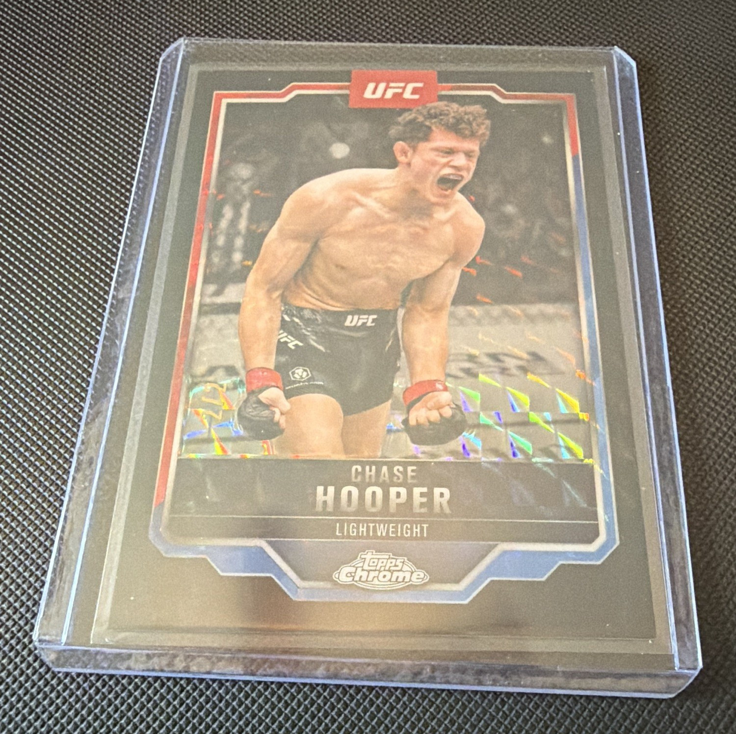 Chase Hooper 2025 Topps Chrome UFC Base #17 Black Geometric Refractor