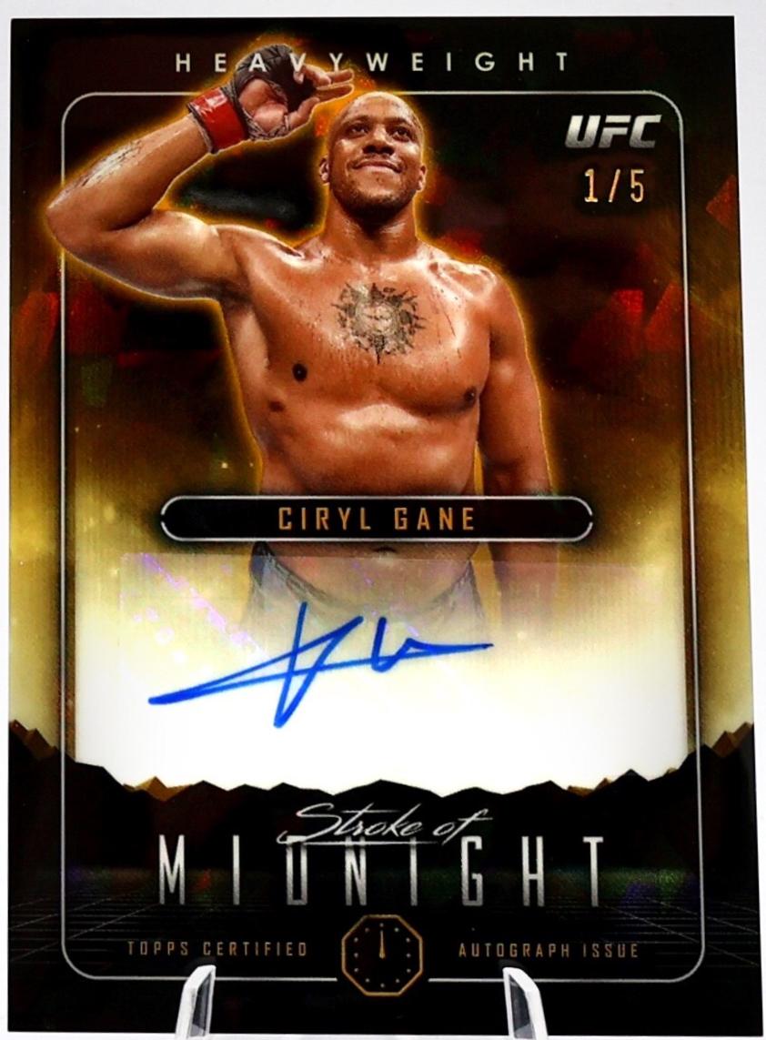 Ciryl Gane 2024 Topps Midnight UFC Stroke of Midnight Autographs #SMA-CGE Moon Beam