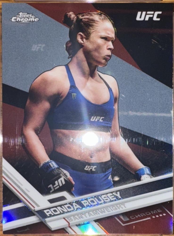 Ronda Rousey 2017 Topps Chrome UFC Base #98 Red