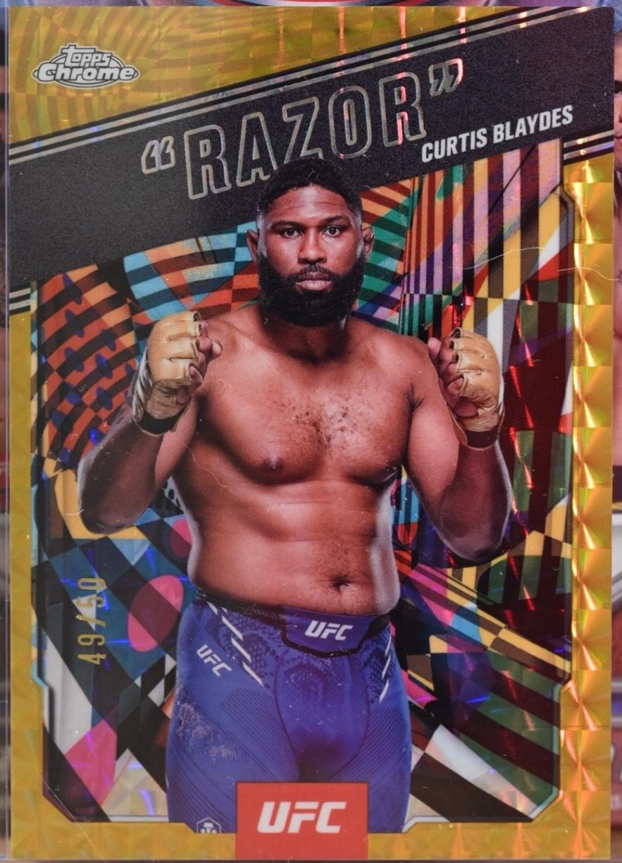 Curtis Blaydes 2025 Topps Chrome UFC Base #31 Gold Geometric Refractor