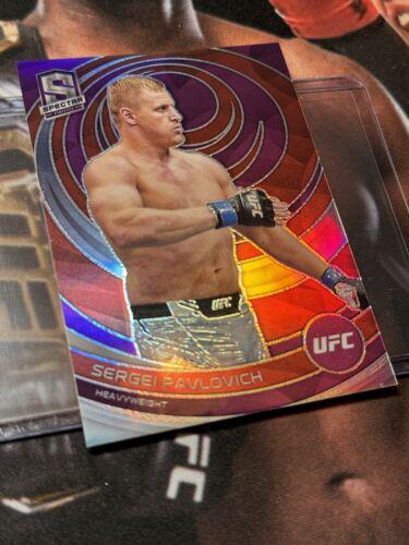Sergei Pavlovich 2023 Panini Chronicles UFC Base Spectra #385 Purple