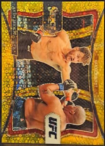 Stipe Miocic 2021 Panini Select UFC Premier Level #104 Gold Disco