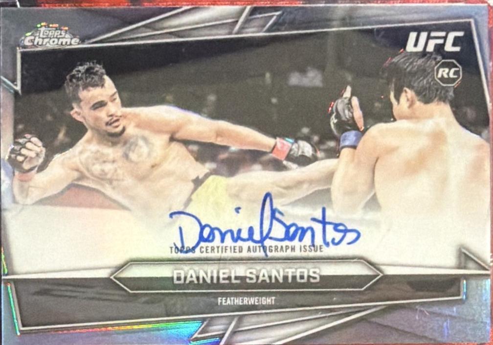 Daniel Santos 2026 Topps Chrome UFC Base Autographs #BAV-DS Refractor