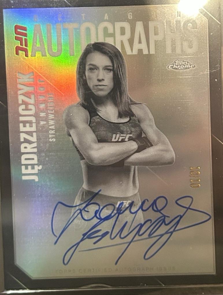 Joanna Jędrzejczyk 2025 Topps Chrome UFC Octagon Legends Autographs #OLA-JJ Black Refractor