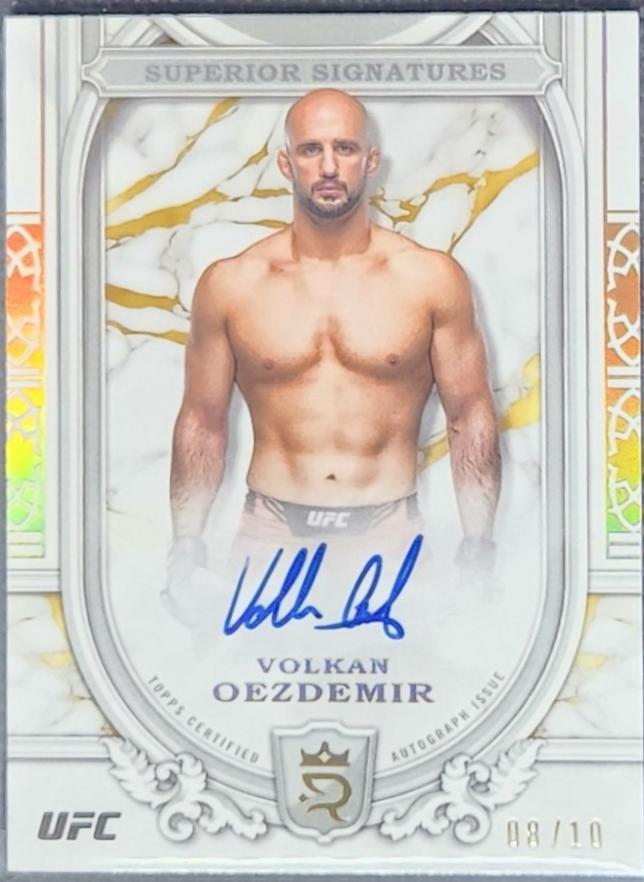Volkan Oezdemir 2024 Topps Royalty UFC Superior Signatures #SS-VOR Gold