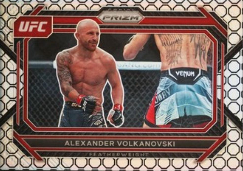 Alexander Volkanovski 2023 Panini Prizm UFC Base #36 Octagon
