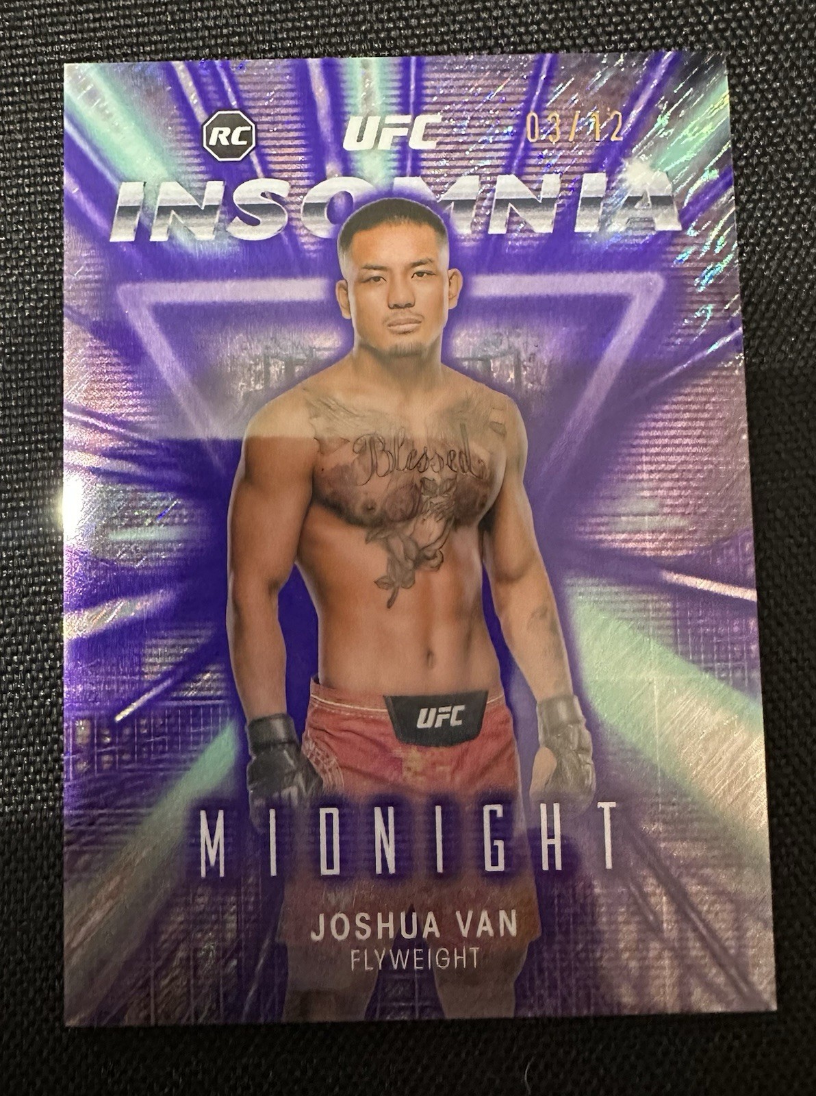 Joshua Van 2025 Topps Midnight UFC Insomnia #IN-19 Midnight