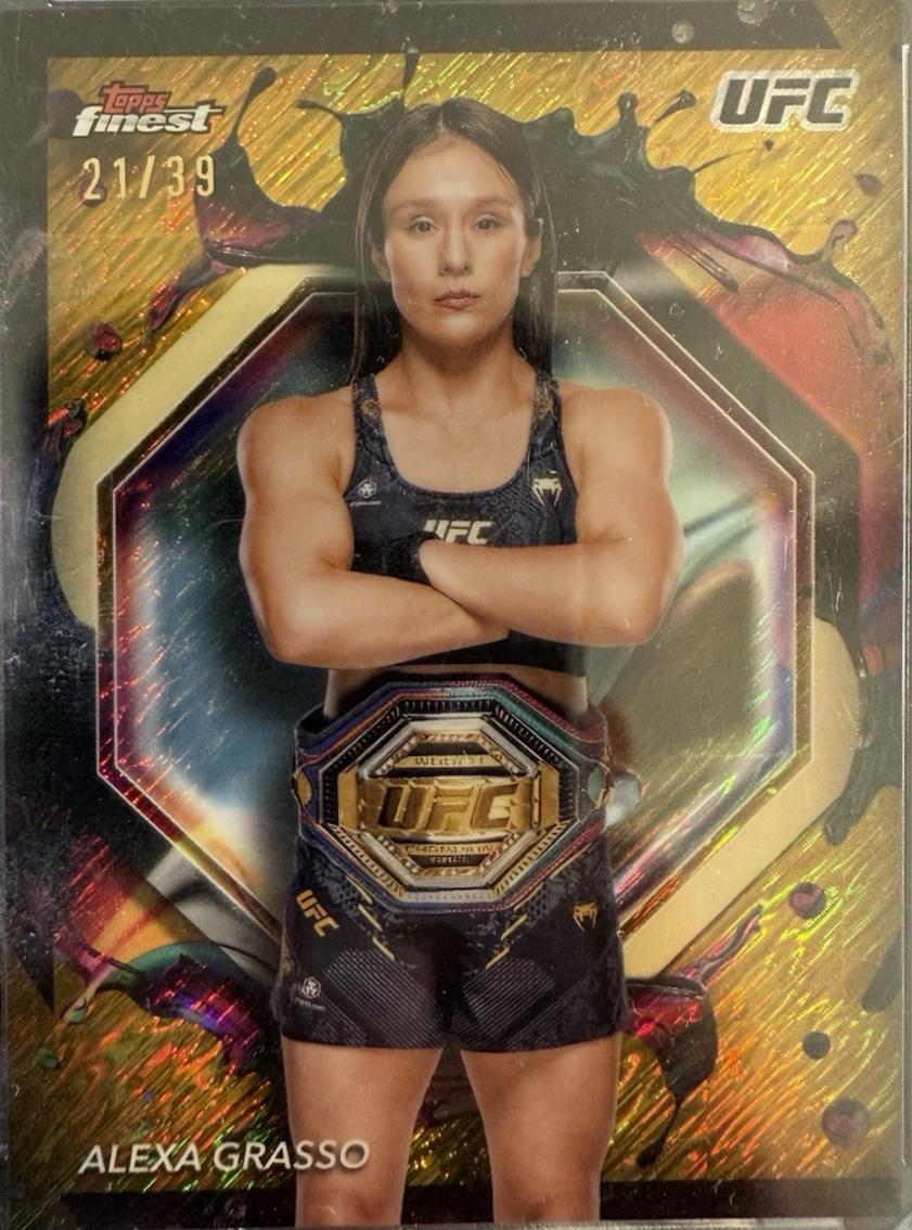 Alexa Grasso 2024 Topps Finest UFC Base Rare #219 Gold Shimmer Refractor