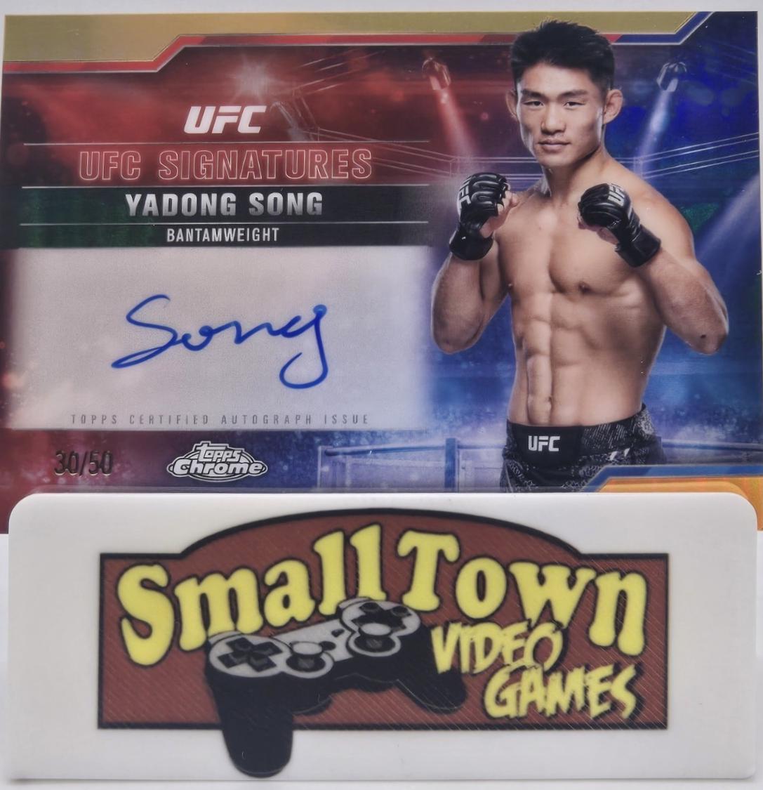 Song Yadong 2025 Topps Chrome UFC UFC Signatures #SIG-YS Gold Refractor