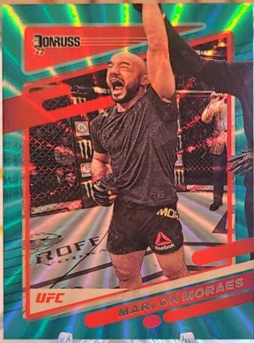 Marlon Moraes 2022 Panini Donruss UFC Base #74 Laser