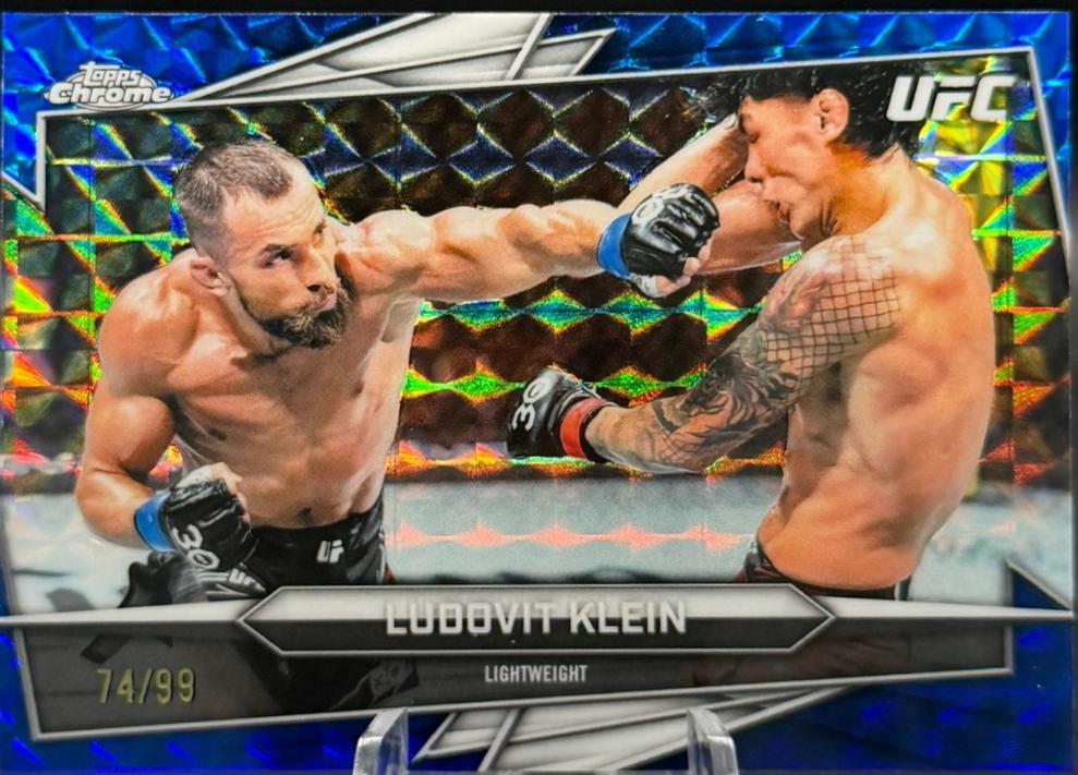 Ludovit Klein 2026 Topps Chrome UFC Base #145 Blue Geometric Refractor