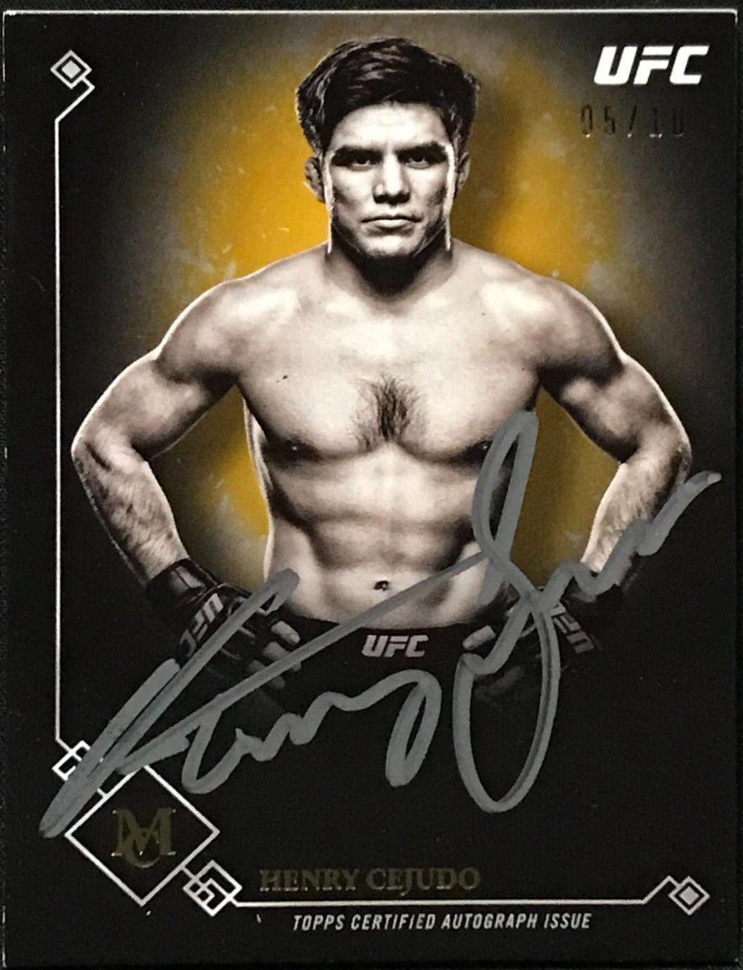 Henry Cejudo 2017 Topps Museum Collection UFC Museum Autographs #MA-HC Gold