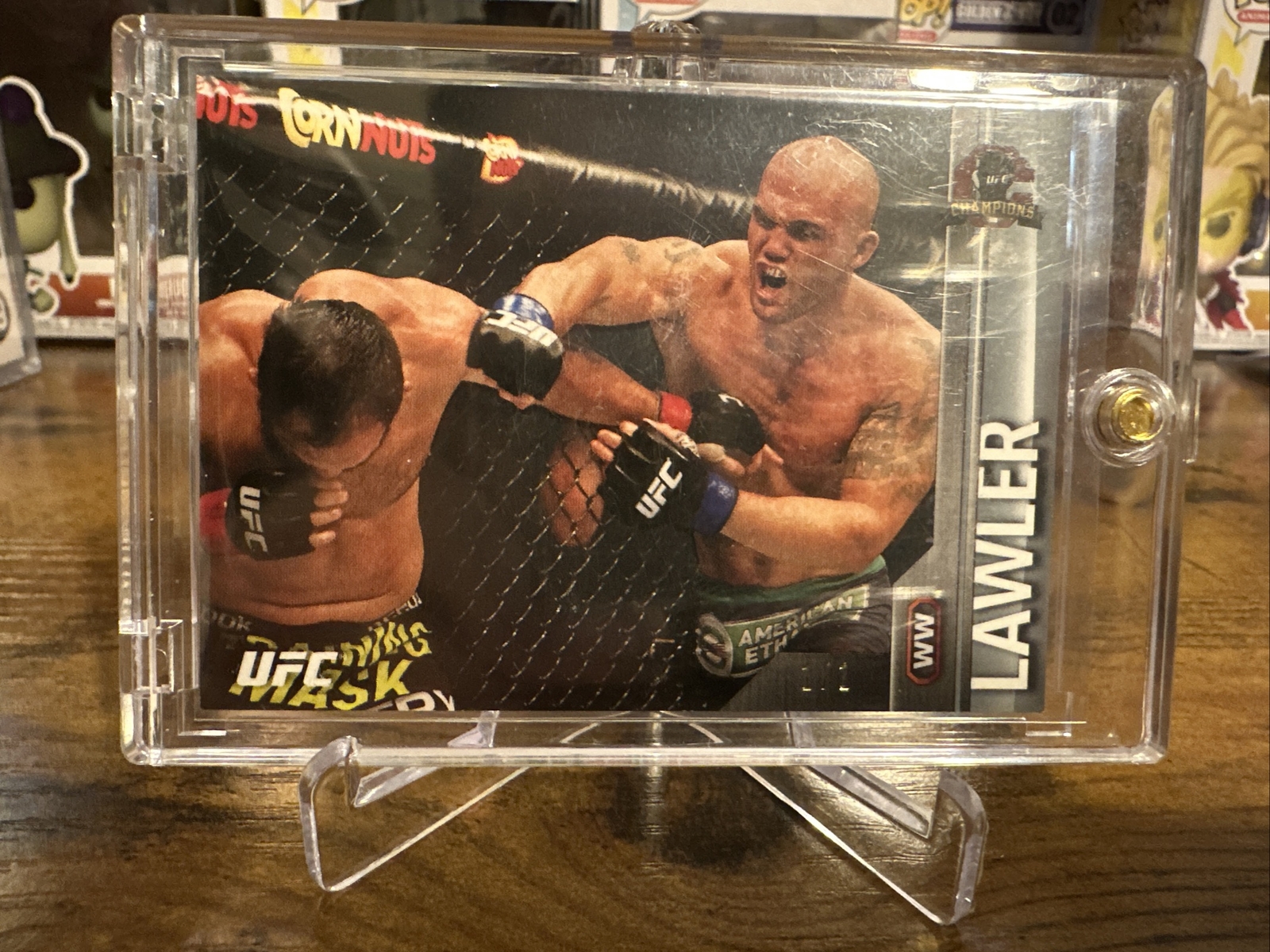 Robbie Lawler 2015 Topps UFC Champions Base #23 Platinum
